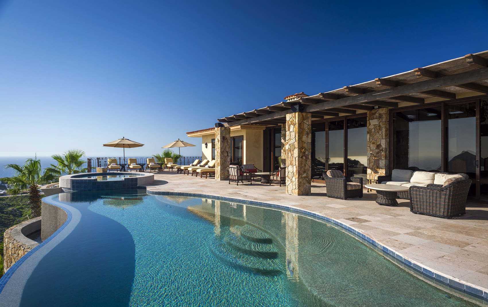 Luxury Villa Rentals in Los Cabos